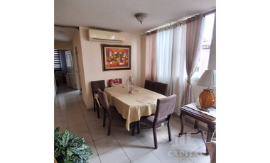 APARTAMENTO A PASOS DEL METRO DE LOS ANDES EN ALQUILER