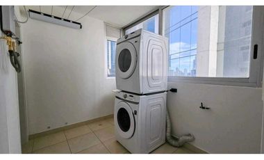 VALQUILER DE APARTAMENTO LINEA BLANCA AVENIDA BALBOA PH WATERS 257 JP