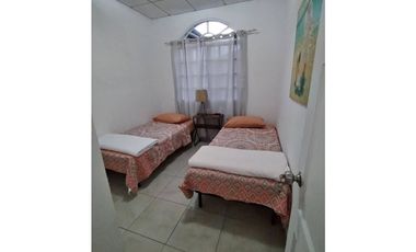 Alquilo casa amueblada en Boquete