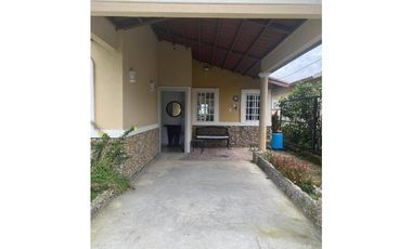 Alquilo casa amueblada en Boquete