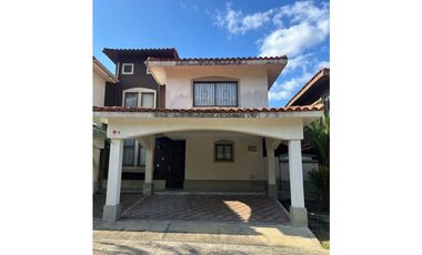 ALQUILER DE CASA EN VILLA ZAITA  - SAN ISIDRO - SAN MIGUELITO