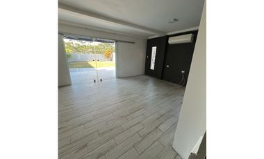 ALQUILER DE CASA EN VILLA ZAITA  - SAN ISIDRO - SAN MIGUELITO