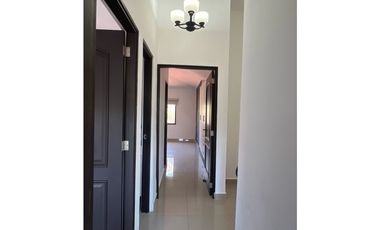 ALQUILER DE CASA EN VILLA ZAITA  - SAN ISIDRO - SAN MIGUELITO