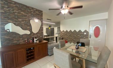 Se vende en Condado del Rey Green Park