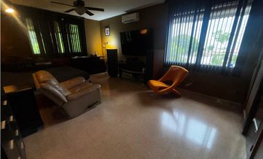 HATO PINTADO / LA LOMA / 622m2 / 5 HABITACIONES / 3 NIVELES / CENTRICA