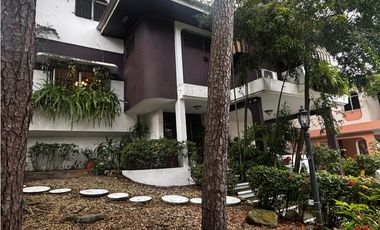 HATO PINTADO / LA LOMA / 622m2 / 5 HABITACIONES / 3 NIVELES / CENTRICA