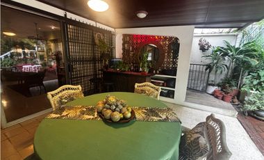 HATO PINTADO / LA LOMA / 622m2 / 5 HABITACIONES / 3 NIVELES / CENTRICA