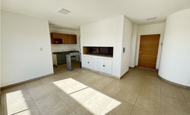 Vendemos hermoso departamento de 3 dormitorios.