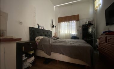 Valentin Gomez 2326 e/ Sudameria y R.Indonesia, Gregorio de Laferrere