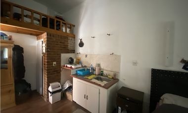 Valentin Gomez 2326 e/ Sudameria y R.Indonesia, Gregorio de Laferrere