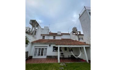 Chalet de 4 ambientes - Arenales  2800 - Chauvin