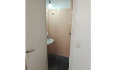 Casa 5 ambientes — Zona Centro