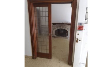 Casa 5 ambientes — Zona Centro