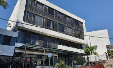 Edificio en venta y renta en Colonia Chapultepec, Cuernavaca – Ideal para oficinas o inversión