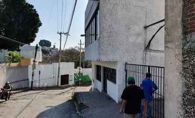 Edificio en venta y renta en Colonia Chapultepec, Cuernavaca – Ideal para oficinas o inversión