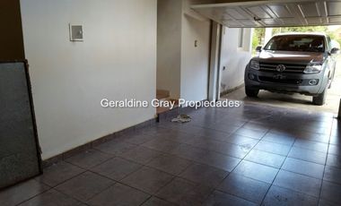 Casa en venta de 3 dormitorios c/ cochera en Villa Pehuenia
