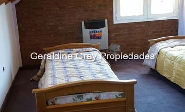 Casa en venta de 3 dormitorios c/ cochera en Villa Pehuenia