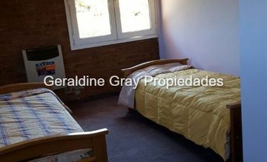 Casa en venta de 3 dormitorios c/ cochera en Villa Pehuenia
