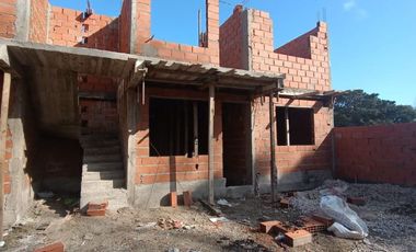 Departamento en venta de 2 dormitorios c/ cochera en San Bernardo