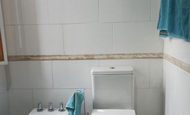 Casa en venta de 3 dormitorios c/ cochera en Ramos Mejía