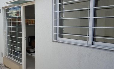 CASA DE 1 DOR EN VENTA