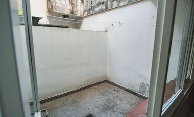56 e/ 8 y 9 - DEPARTAMENTO DE 2 DOR