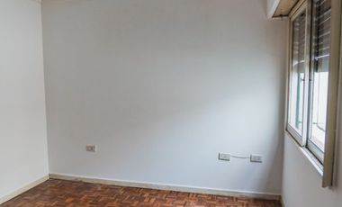 56 e/ 8 y 9 - DEPARTAMENTO DE 2 DOR