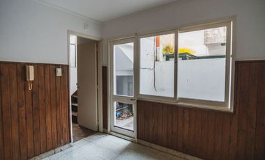 56 e/ 8 y 9 - DEPARTAMENTO DE 2 DOR