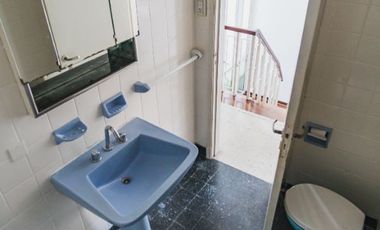 56 e/ 8 y 9 - DEPARTAMENTO DE 2 DOR