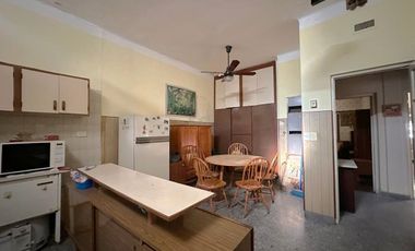 VENTA CASA 4 AMB. PATIO Y TERRAZA CAMPANA