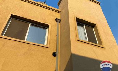 DUPLEX EN VENTA 3 AMB C/ COCHERA CAÑUELAS