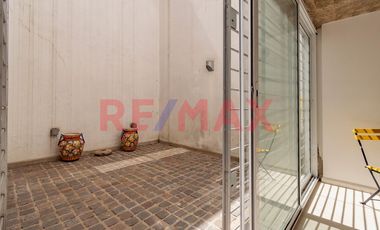 VENTA CASA 5 AMB.- BALCON TERRAZA - CHACARITA