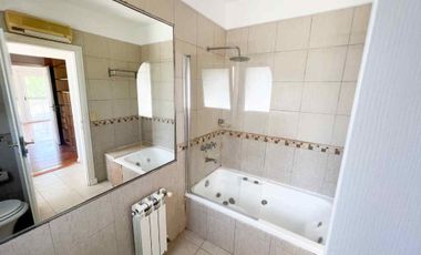 VENTA CASA 5 AMBIENTES  SAN ELISEO COUNTRY GOLF