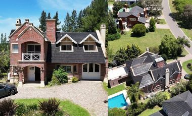VENTA CASA 5 AMBIENTES  SAN ELISEO COUNTRY GOLF