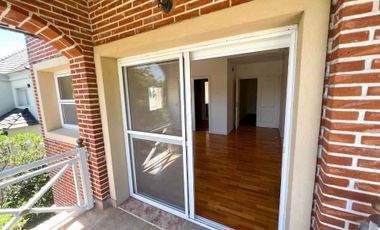 VENTA CASA 5 AMBIENTES  SAN ELISEO COUNTRY GOLF