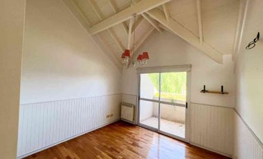 VENTA CASA 5 AMBIENTES  SAN ELISEO COUNTRY GOLF