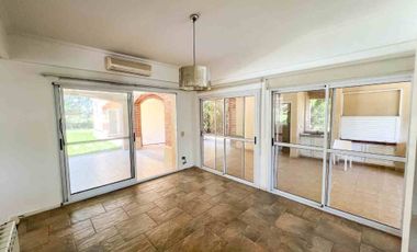 VENTA CASA 5 AMBIENTES  SAN ELISEO COUNTRY GOLF