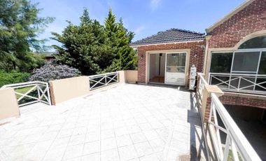 VENTA CASA 5 AMBIENTES  SAN ELISEO COUNTRY GOLF