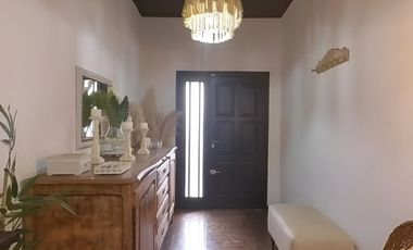 Casa de 5 ambientes en venta en Lanus Impecable!!!