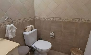 Casa de 5 ambientes en venta en Lanus Impecable!!!