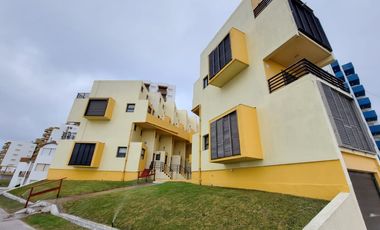 Departamento en venta de 1 dormitorio c/ cochera y vista al mar!