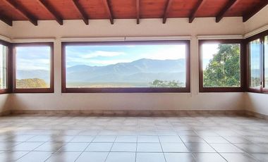 Casa en venta de 3 dormitorios c/ cochera en Almona