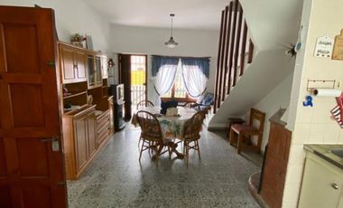 Casa en venta de 6 dormitorios c/ cochera en Mar del Tuyú