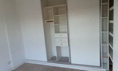 Venta Monte Grande Departamento 2 Ambientes Frente a La Estacion!!
