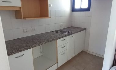 Venta Monte Grande Departamento 2 Ambientes Frente a La Estacion!!