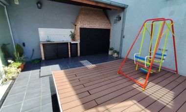 CASA VENTA 6 AMB EL PALOMAR PILETA PARRILLA COCHER