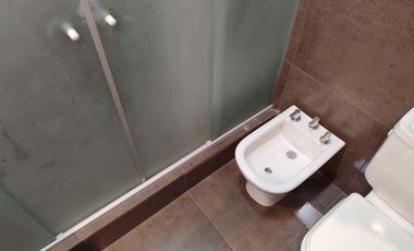 CASA VENTA 6 AMB EL PALOMAR PILETA PARRILLA COCHER