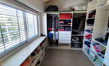 CASA VENTA 6 AMB EL PALOMAR PILETA PARRILLA COCHER