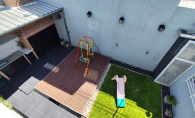 CASA VENTA 6 AMB EL PALOMAR PILETA PARRILLA COCHER