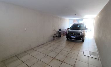 CASA VENTA 6 AMB EL PALOMAR PILETA PARRILLA COCHER